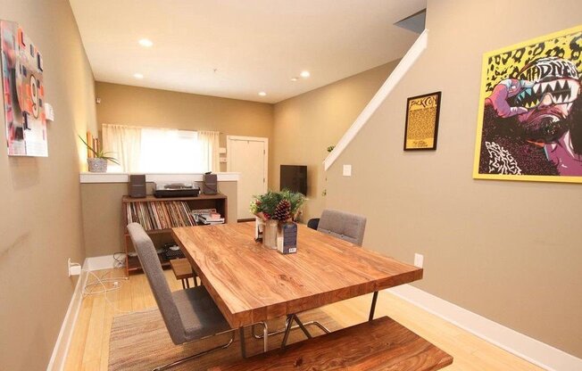 Gorgeous 3-Bed/2.5-Bath Townhome in South Philadelphia! Available August 1st!