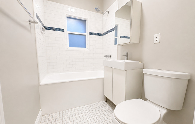 Studio, 1 bath, 275 sqft, $1,450, Unit 102