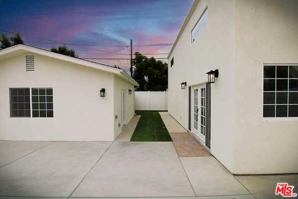 3 beds, 2 baths, 2,002 sqft, $6,495