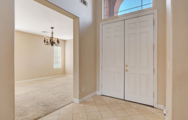 Spacious 5-Bedroom, 2 Story Pool Home in Gated Mountains Edge Community!