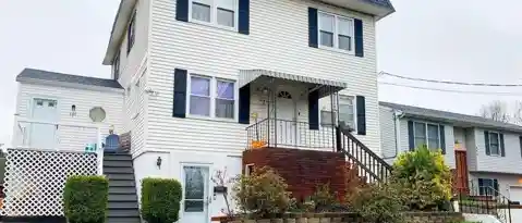 446 RAILROAD AVE