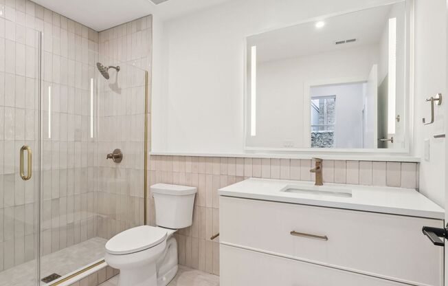 3 beds, 2 baths, 1,250 sqft, $3,667, Unit 110