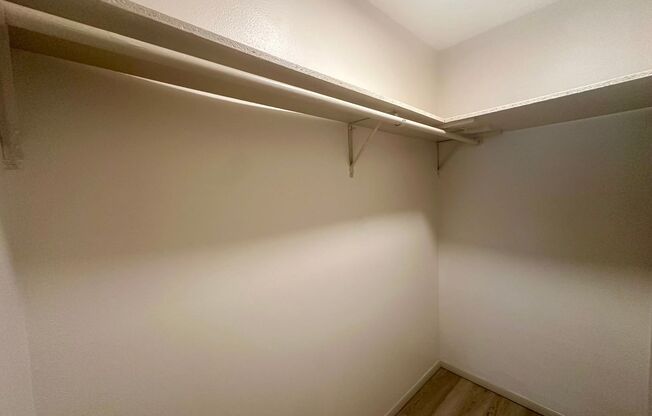 1 bed, 1 bath, $825, Unit 3