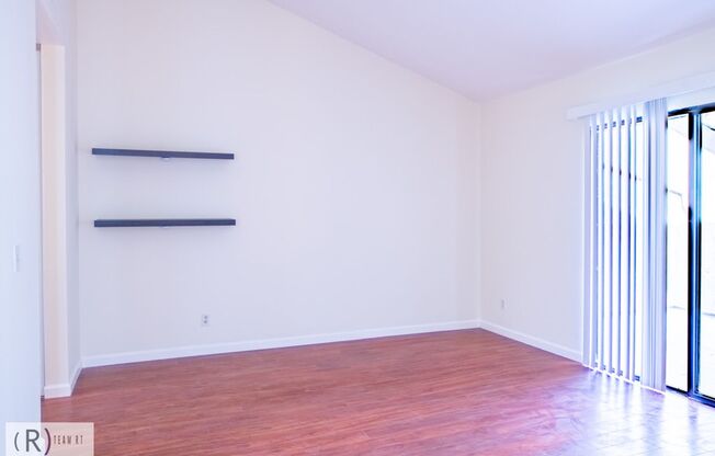 3 beds, 3 baths, $3,500