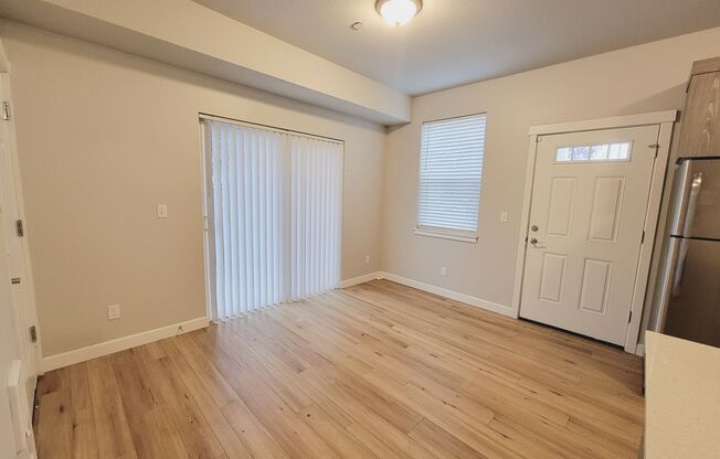 J0459 - Stafford St. Apartments