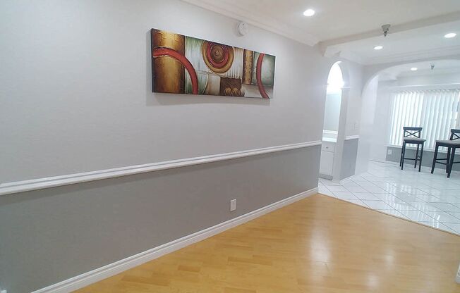 2 beds, 2 baths, 910 sqft, $2,595, Unit 410