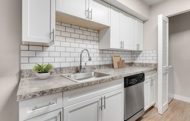Stainless steel appliances at Verona Apartments in Littleton, CO