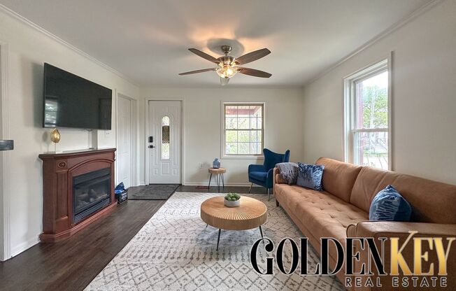 3 Bedroom 2 Bath Home in the Heart of Royal Oak!