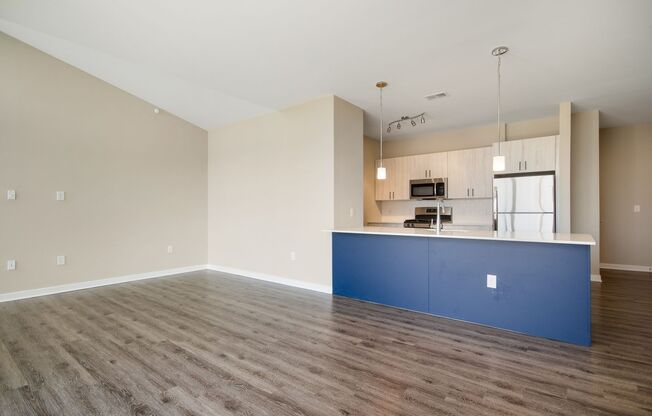 1 bed, 1 bath, $2,225, Unit 8205