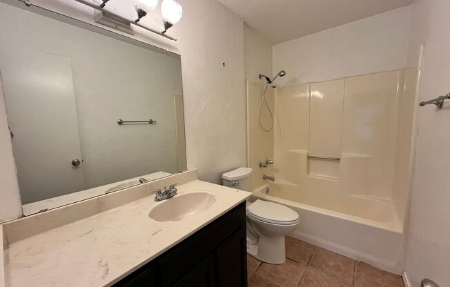 2 beds, 2 baths, $1,700