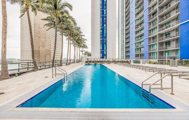 3 beds, 2 baths, 1,792 sqft, $7,599, Unit 335 S Biscayne Blvd # 41-09 (A11701883)