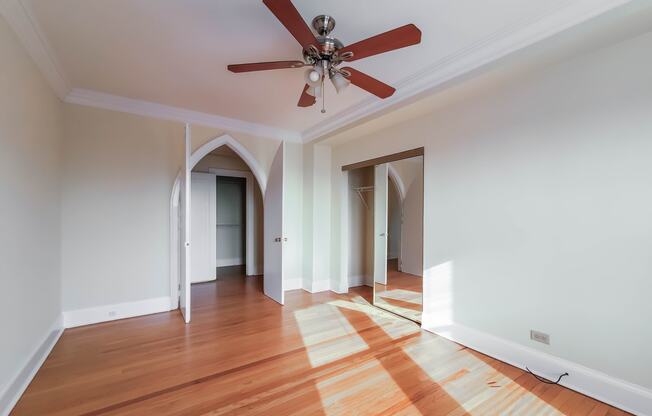 The Patricians Apartments Lincoln Park Chicago Bedroom