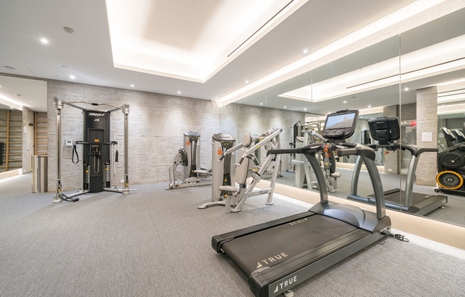 Studio, 1 bath, 467 sqft, $3,450, Unit 7M