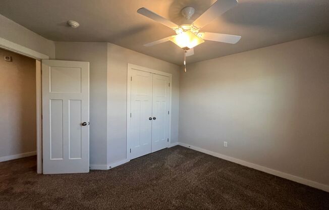 3 beds, 2 baths, $1,645