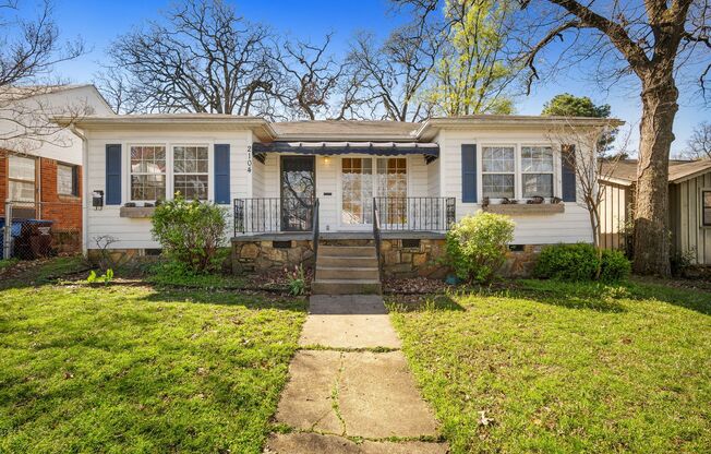 MOVE IN SPECIAL PARK HILL HOUSE