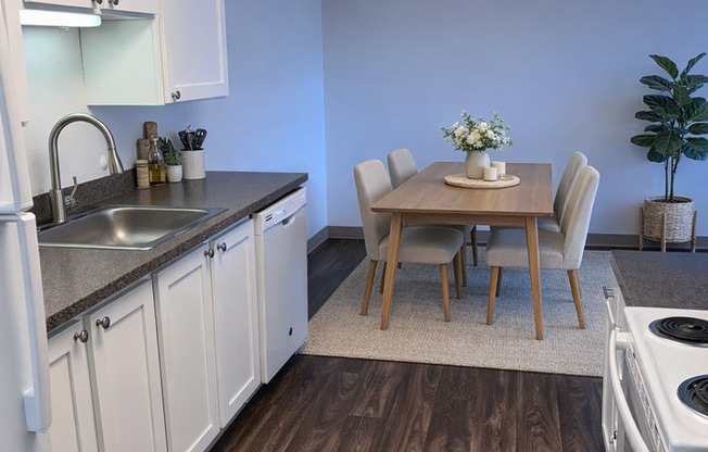 1 bed, 1 bath, 760 sqft, $1,850, Unit 208