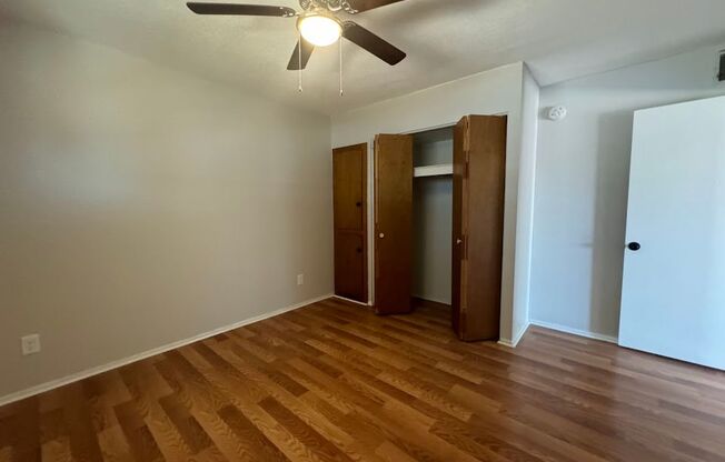 2 beds, 1 bath, $1,400