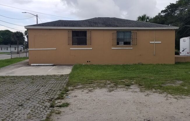 3 bedroom, 2 bath single family home