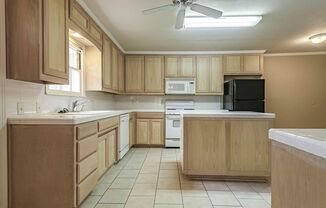 3 beds, 2.5 baths, $2,200