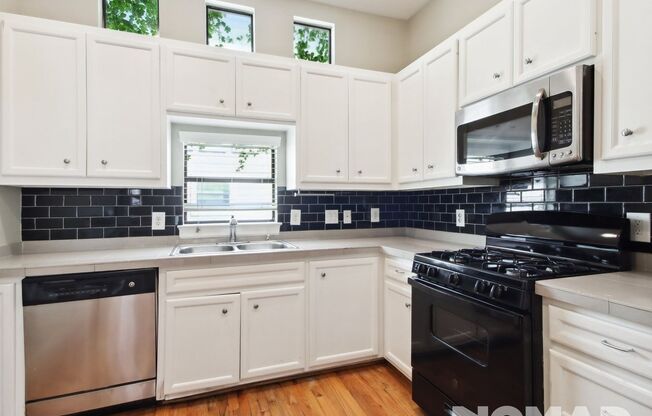 2 Bedroom 2 Bath 2 Car Garage Townhome