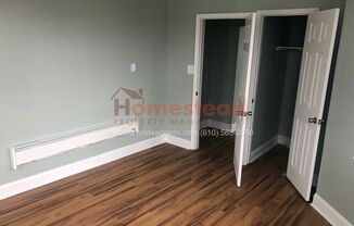 2 beds, 1 bath, $1,275, Unit 2A