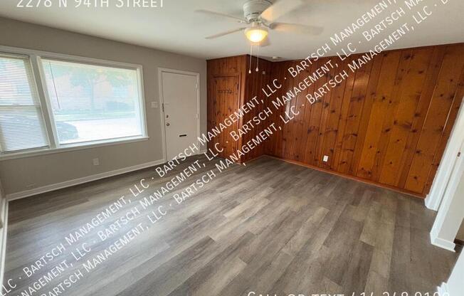 2278 N 94 ST