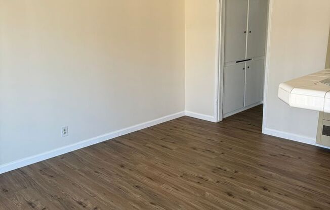 1 bed, 1 bath, 650 sqft, $1,695