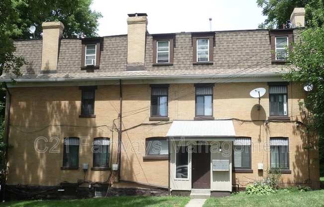 1907 DELAWARE AVE