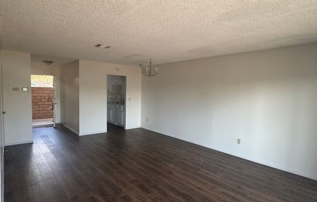 Central Ave 1180