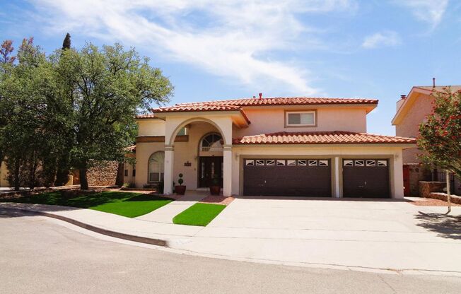 Immaculate Two Story Eastside Home With Refrigerated Air & Swimming Pool Situated On Cul De Sac Lot In Quiet Neighborhood