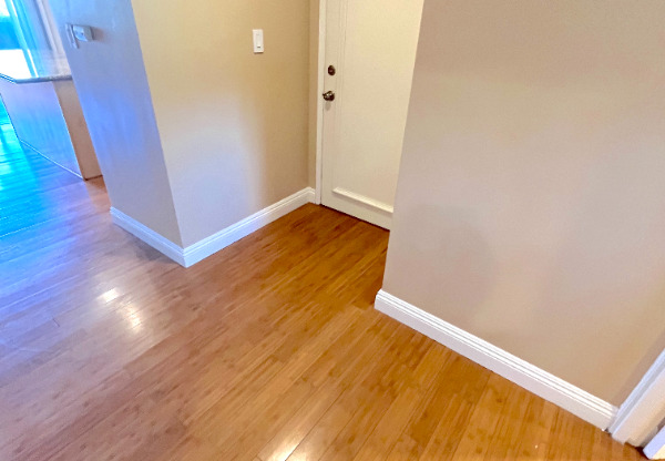 2 beds, 1.5 baths, 950 sqft, $4,195