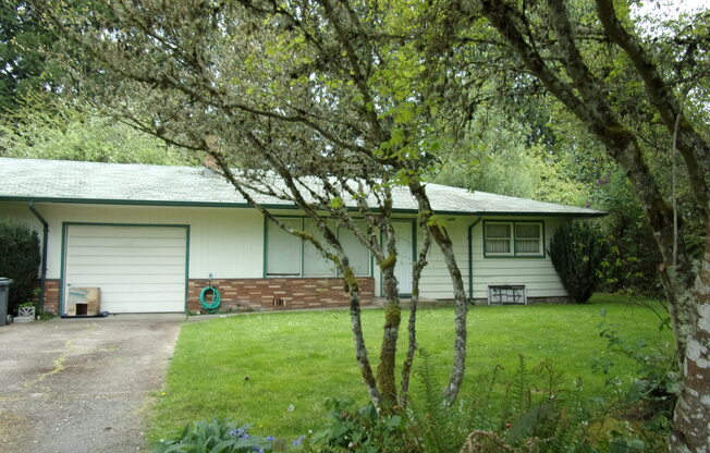 186-03 - Stamm Place Duplex