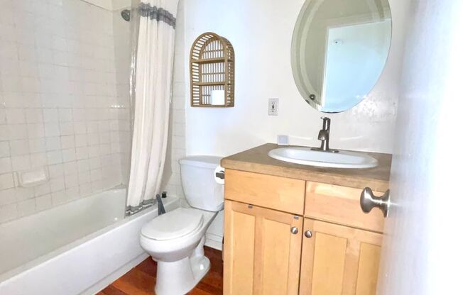 Spacious 2 Bedroom in Normal Heights