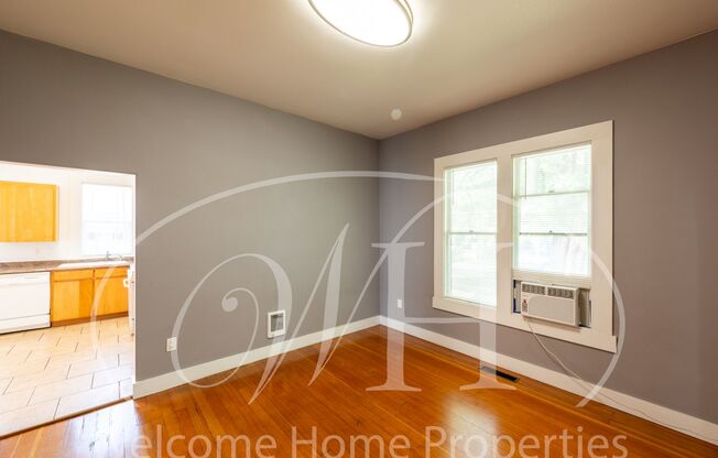 2 beds, 1 bath, $1,765