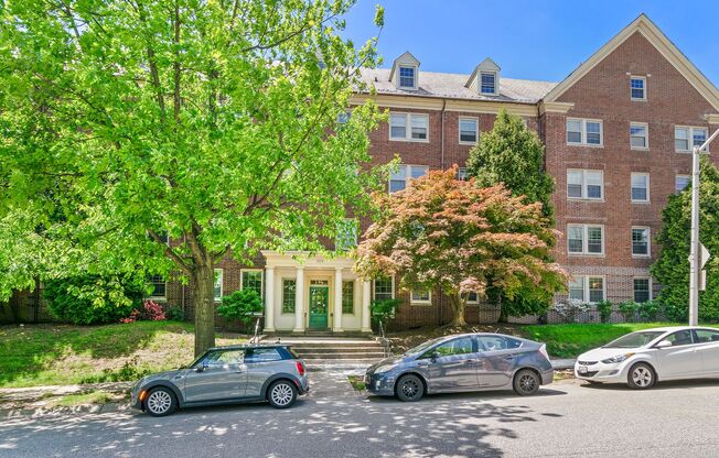 Chadford Apartments