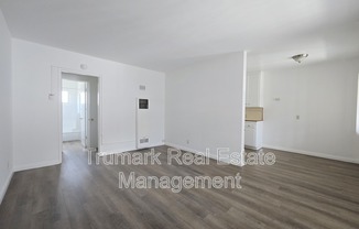 103 S. Roosevelt Ave