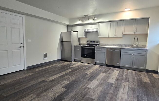 1 bed, 1 bath, 644 sqft, $1,495, Unit 101