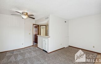 1 bed, 1 bath, $600, Unit 210