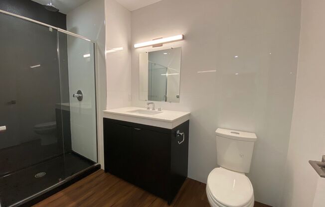 1 bed, 1 bath, 518 sqft, $1,820, Unit 707