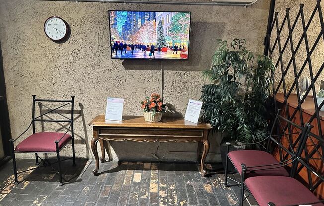 2 beds, 2 baths, 883 sqft, $2,900, Unit 301A