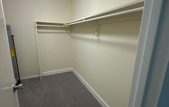 1 bed, 1 bath, 745 sqft, $1,825, Unit 14233 #302