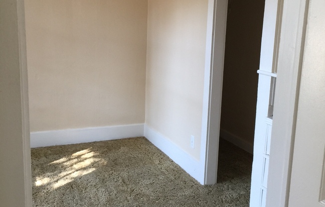 1 bed, 1 bath, $875, Unit 317 N 7th