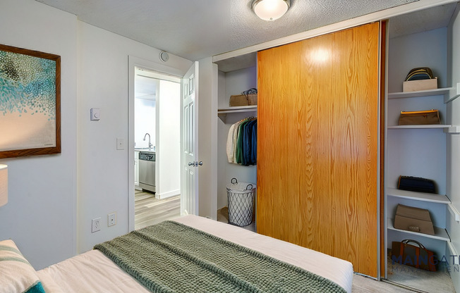 2 beds, 1 bath, 815 sqft, $1,999, Unit 104