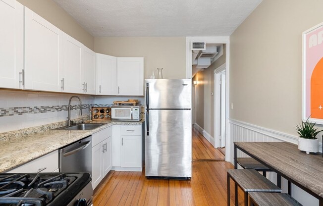 161 N ST