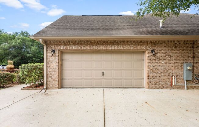 Luxury home in a premier neighborhood!