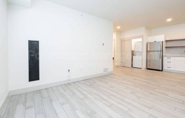 1 bed, 1 bath, 620 sqft, $1,050, Unit 2104