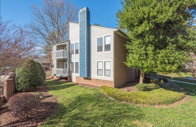 Stonehenge Apartments in Raleigh, NC