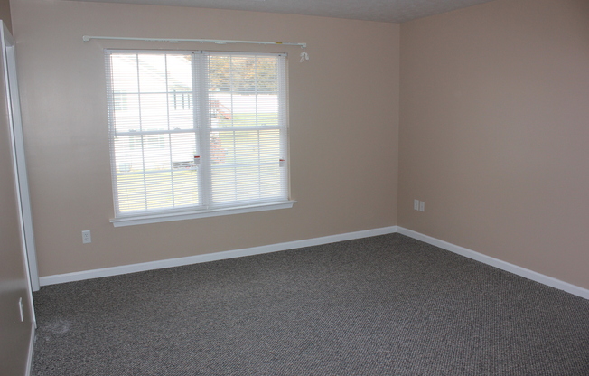 3 Bedroom, 2.5 Bathroom Duplex for Rent with unfinished walkout basement