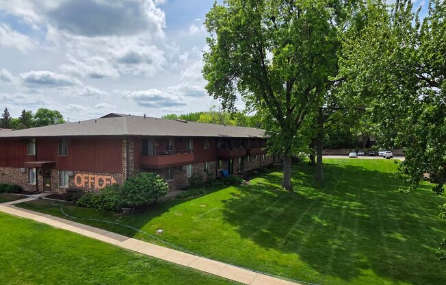 2 beds, 1 bath, 955 sqft, $1,225, Unit 19 - 204