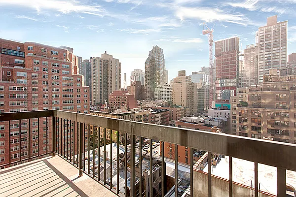 330 E 75 ST